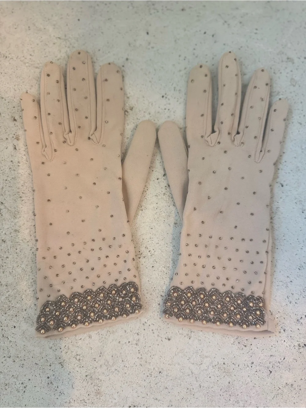 Vintage Embellished Cream Women's Dress Gloves